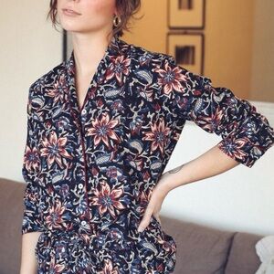 Elegant Floral Mini Dress in Navy and Red